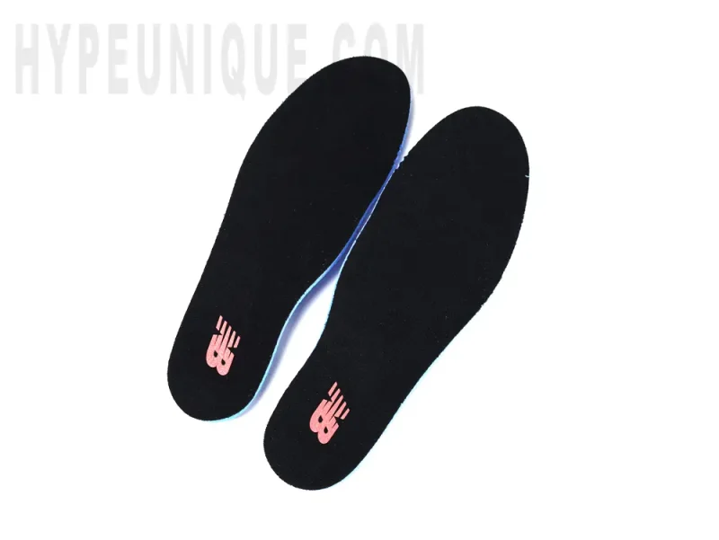the black insole