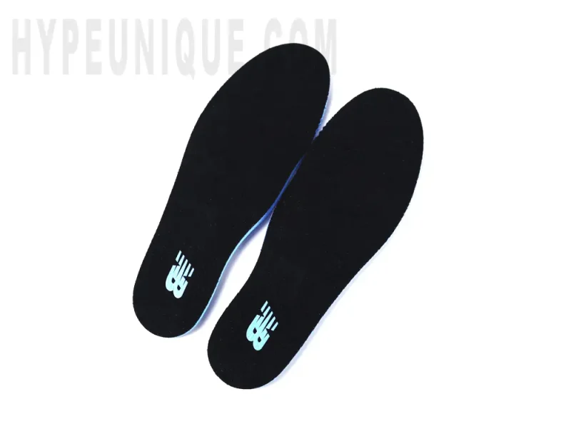 the black insole