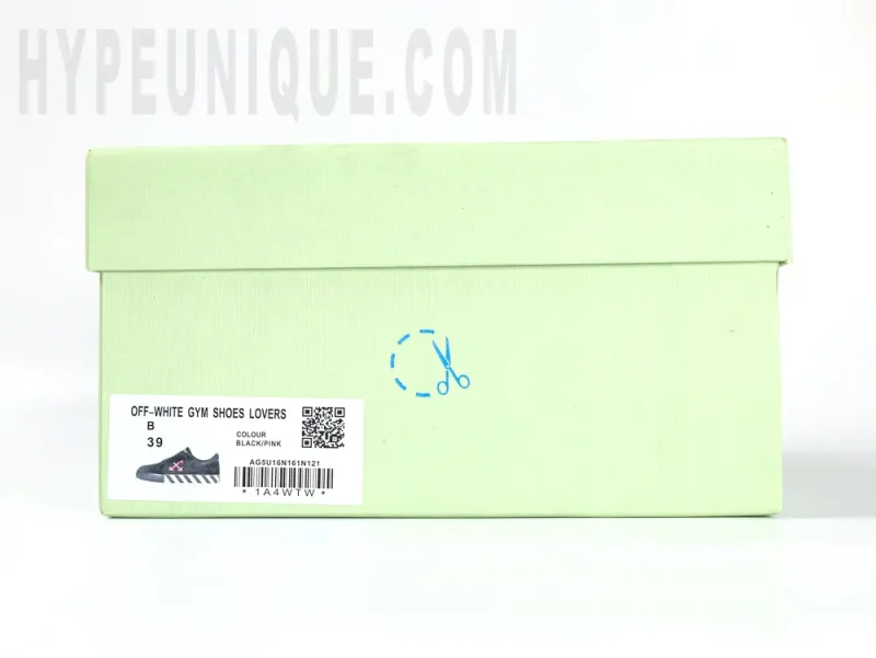 the green shoe box