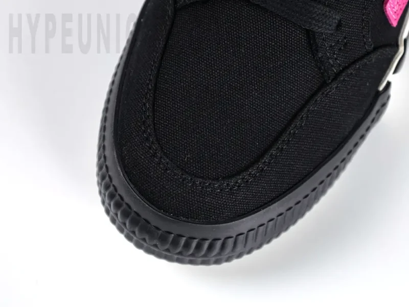 the toe box