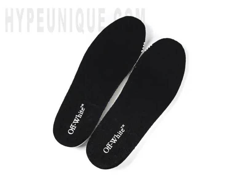 the black insole