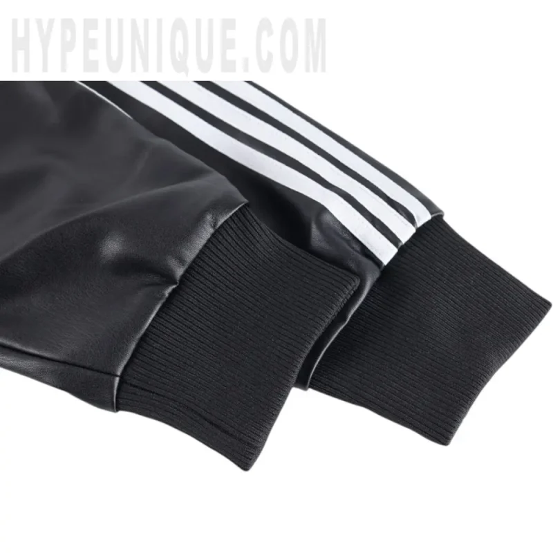 The sleeves of the clothes