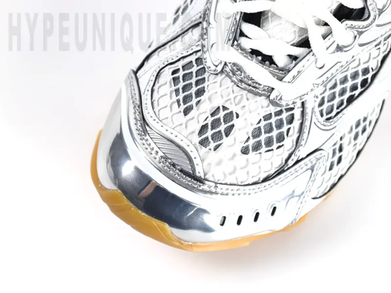 the toe box