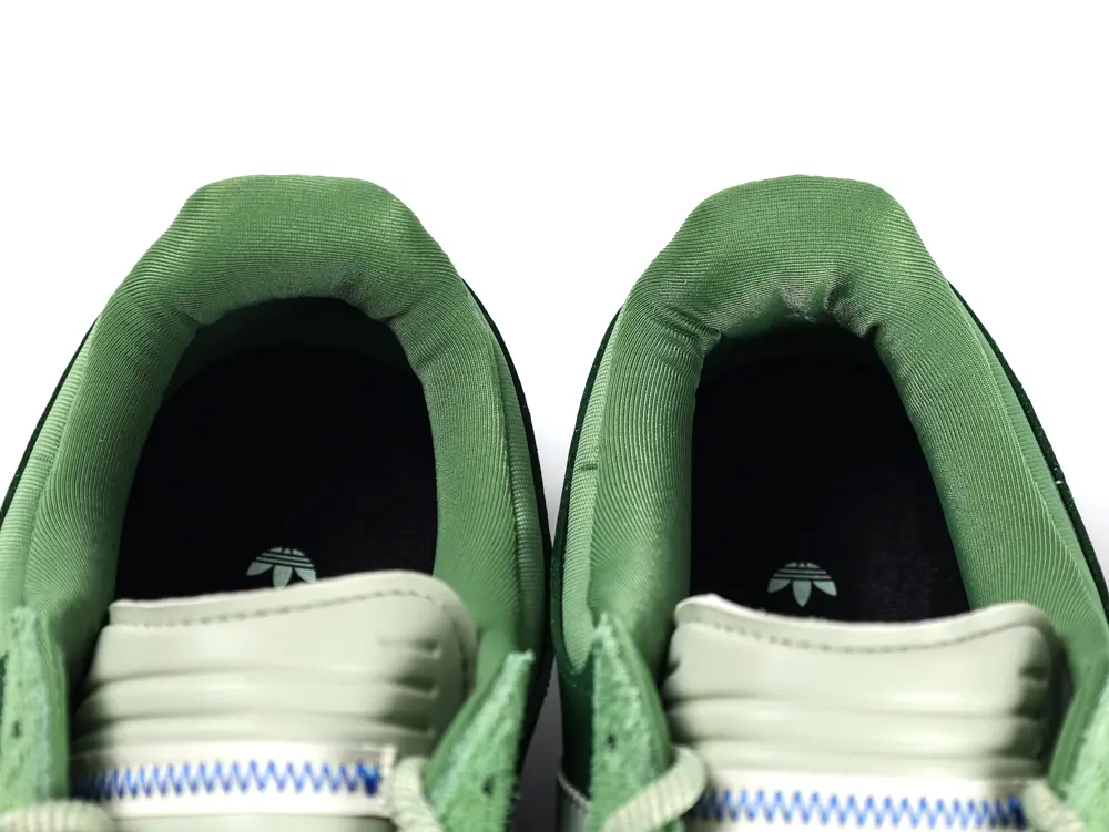 the shoe mouth
