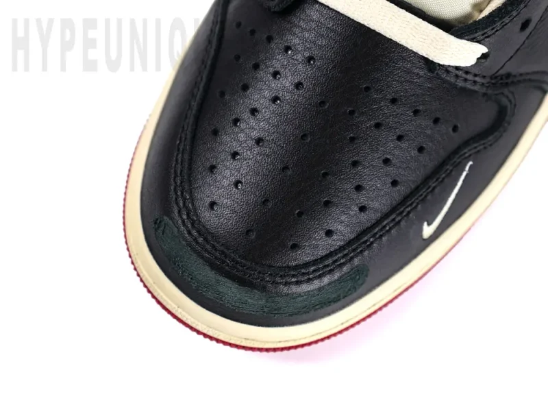 the black toe