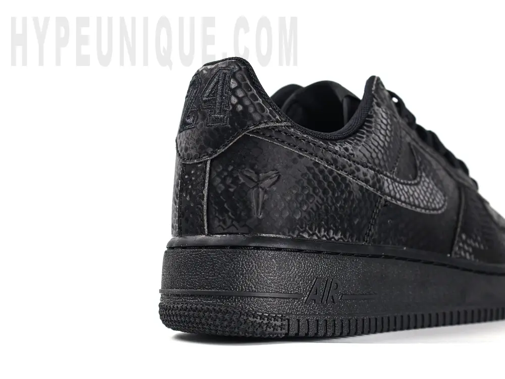 Kobe Bryant x Nike Air Force 1 Low heel 45% perspective