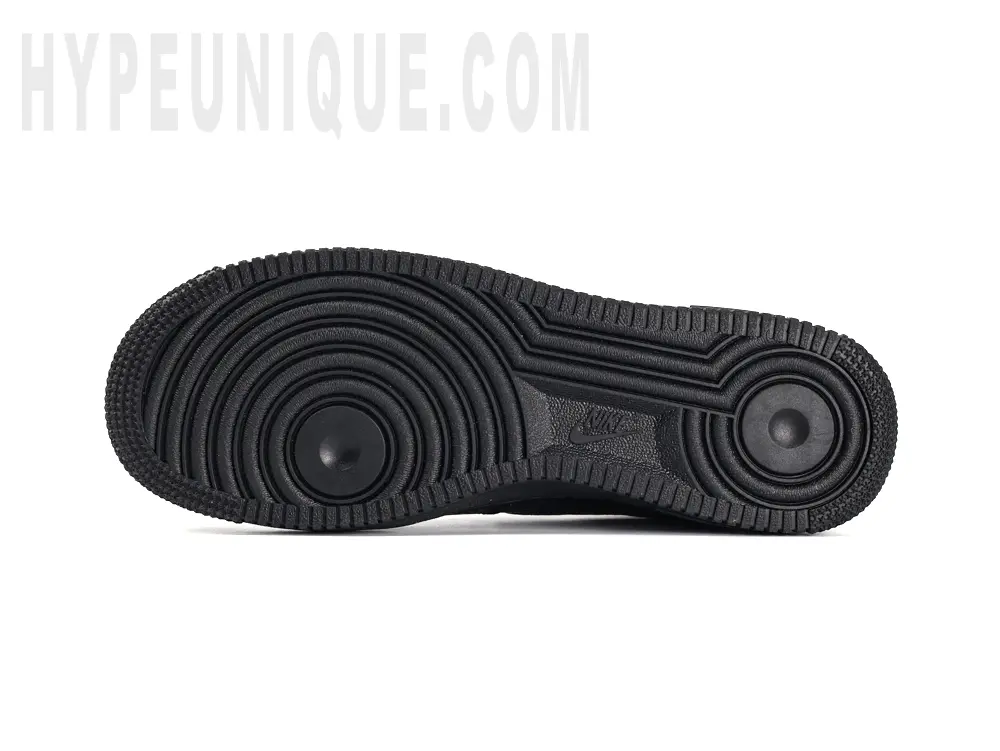 Kobe Bryant x Nike Air Force 1 Low black rubber outsole