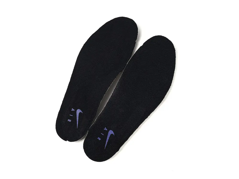 the black insole