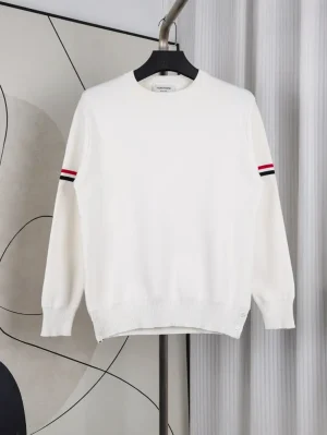 the white font side