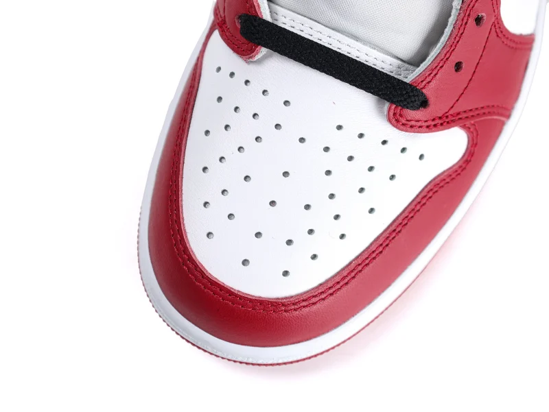 Front view of the top of the shoe