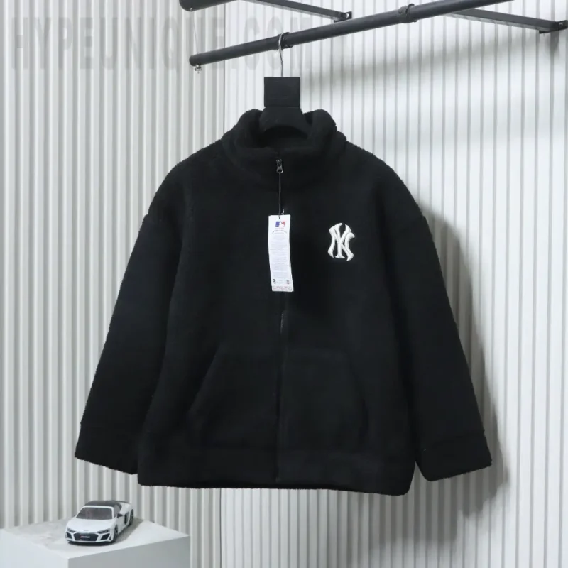 NEW ERA CAP logo-embroidered jacket