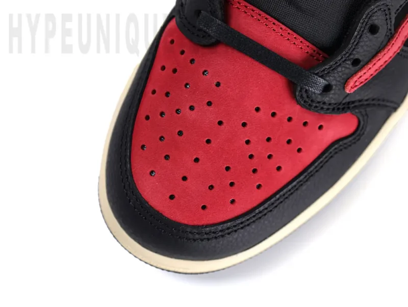 Black Mudguard with red leather toe box