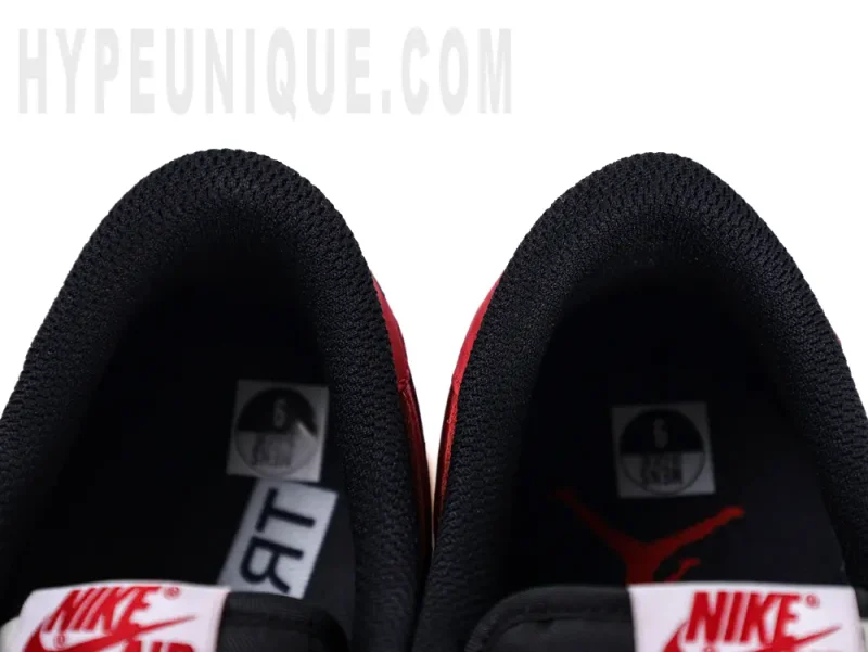 Black shoe collar