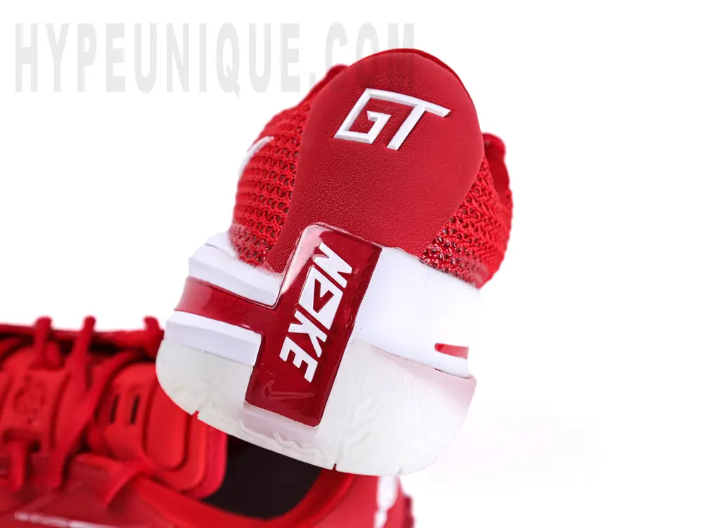 • Rear view highlighting the bold red heel of the Zoom GT Cut TB ‘University Red’.