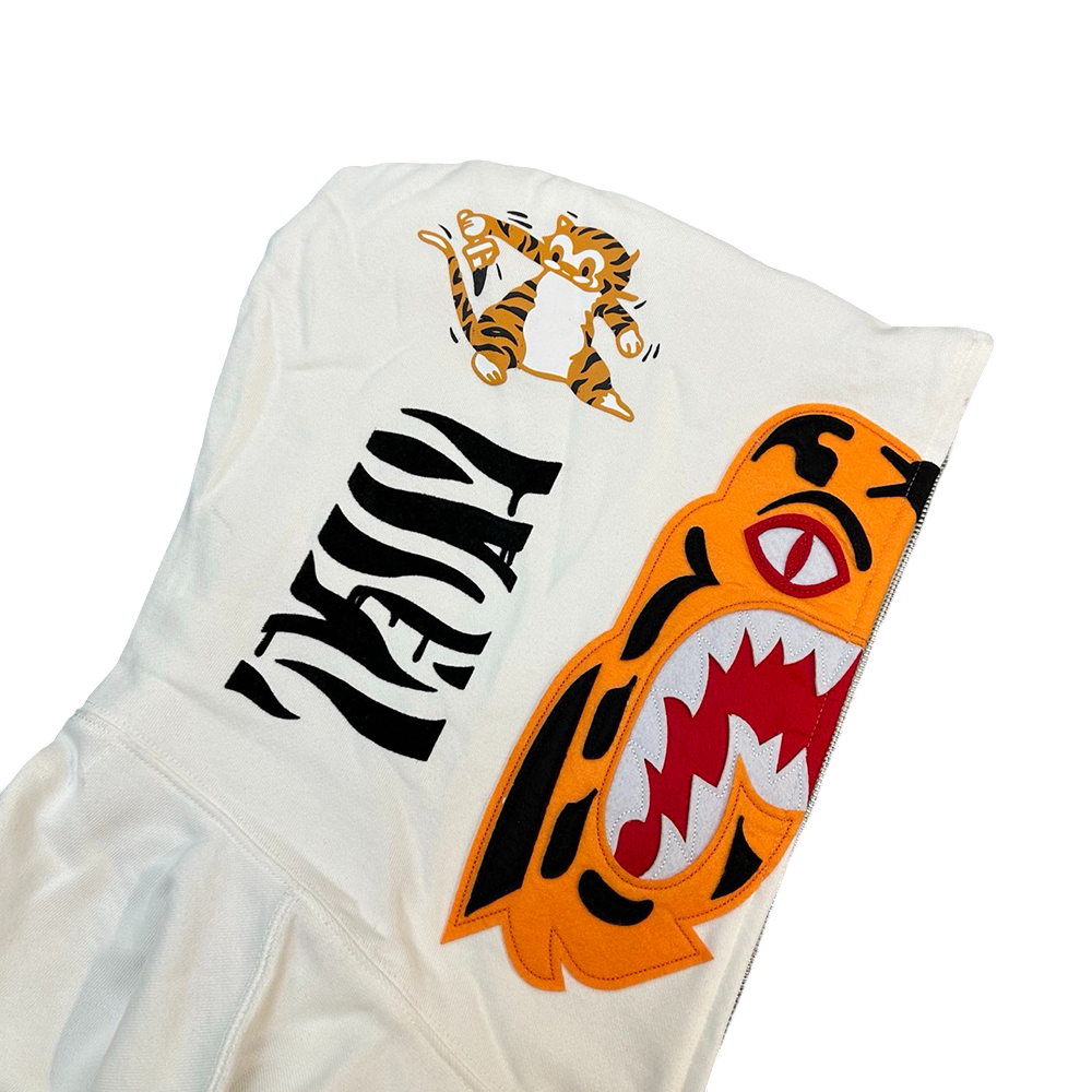Tiger print on hoodie