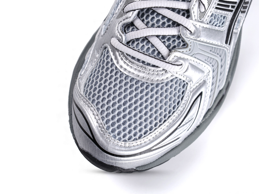 the grey mesh toe box