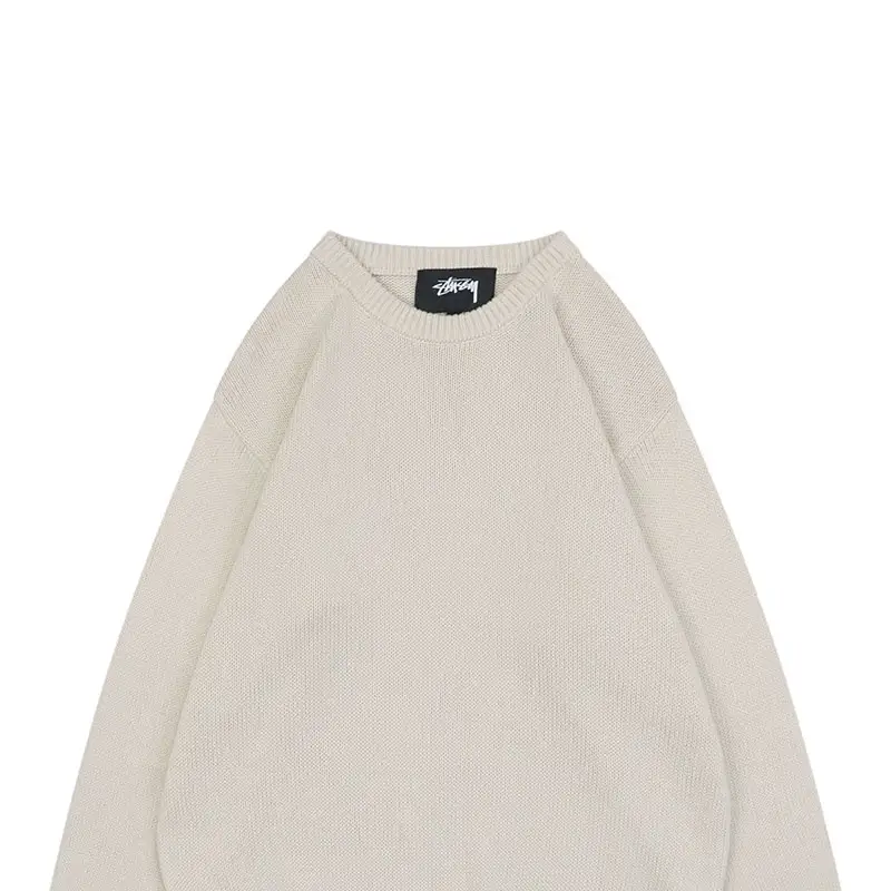 Neckline
