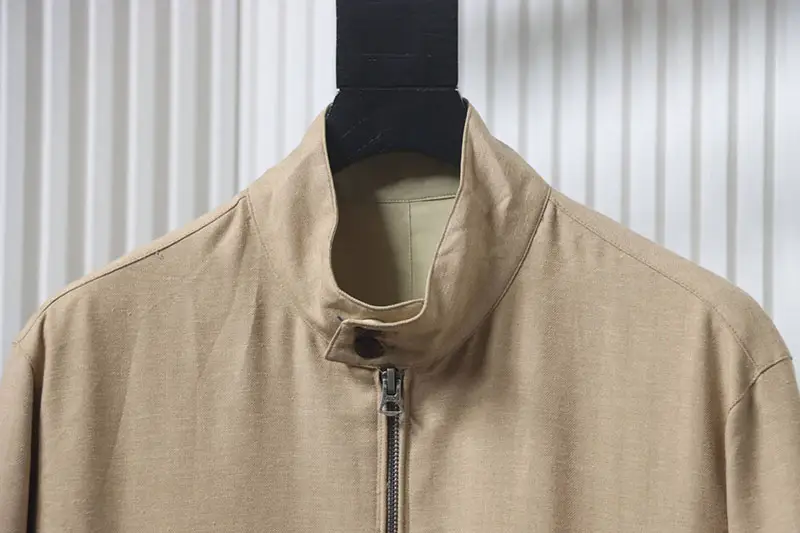 neckline