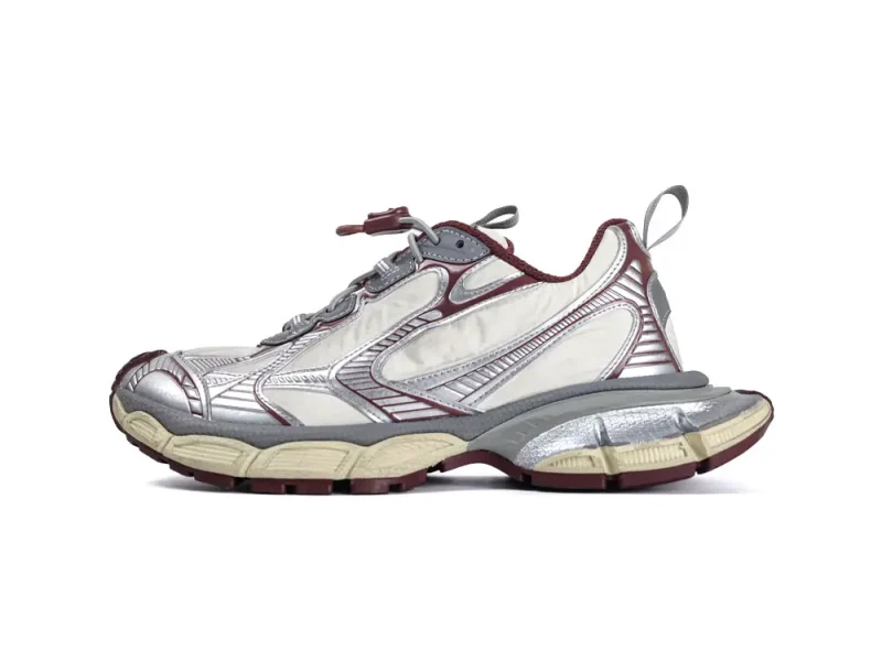 Front view of the outer side of the left shoe