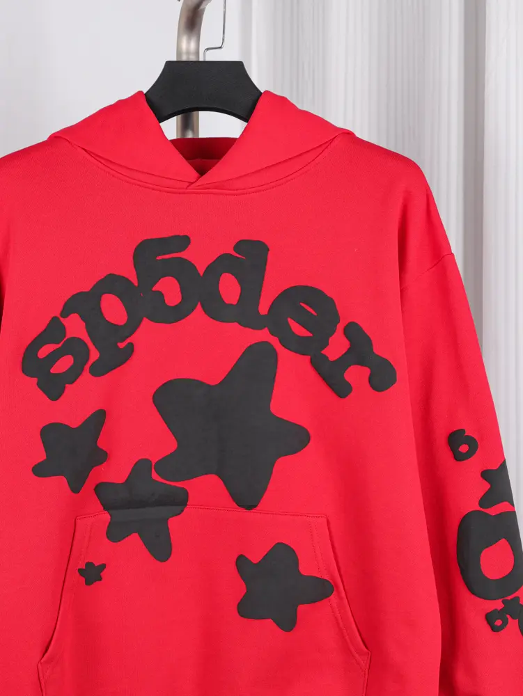 The Sp5der logo is displayed on the chest.