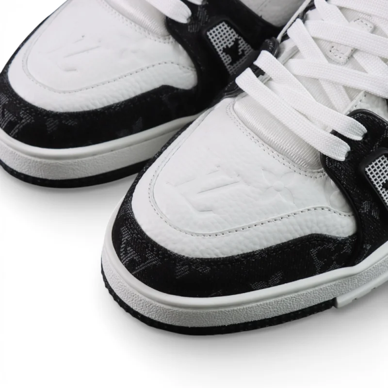 Toe detail display