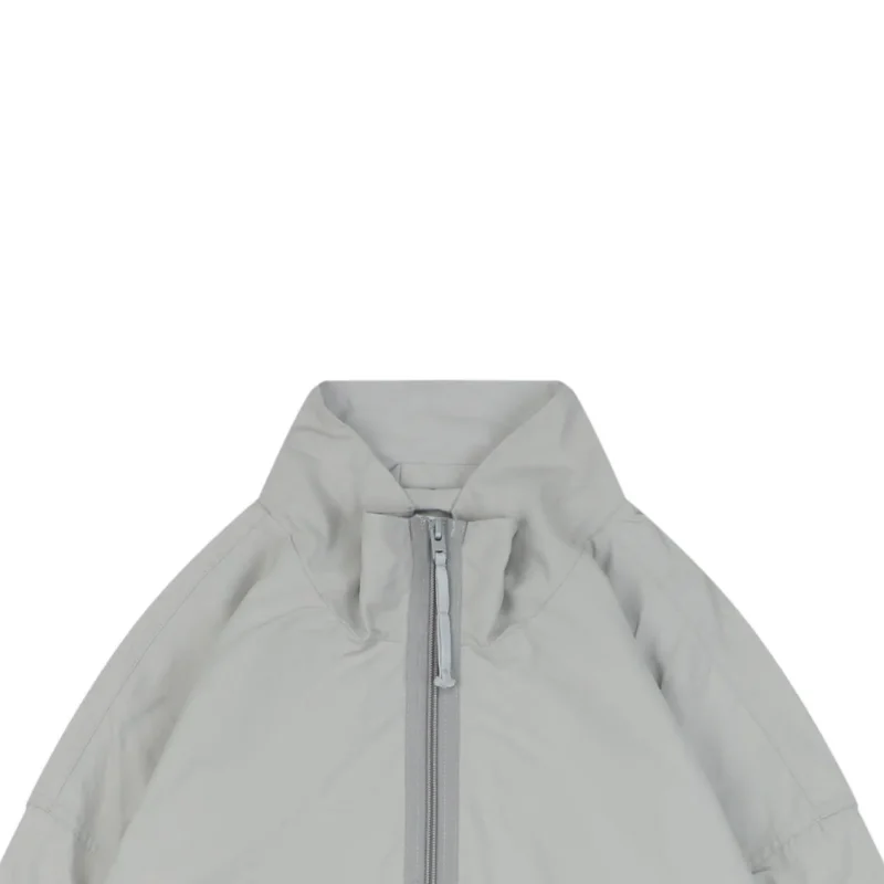 Neckline