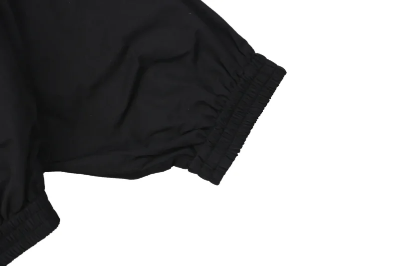 Sleeve