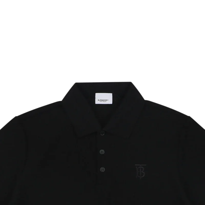 Neckline