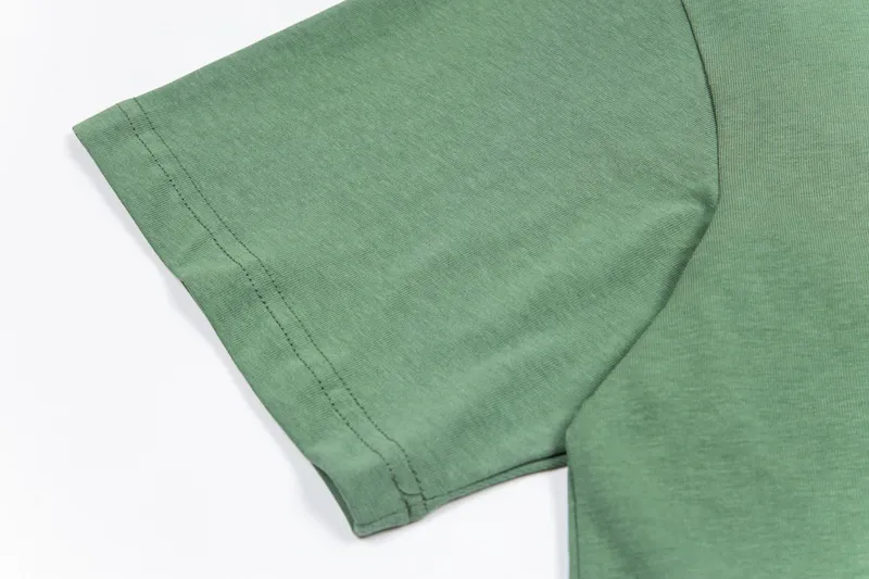 Sleeve Detail