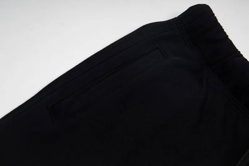 Pocket Detail