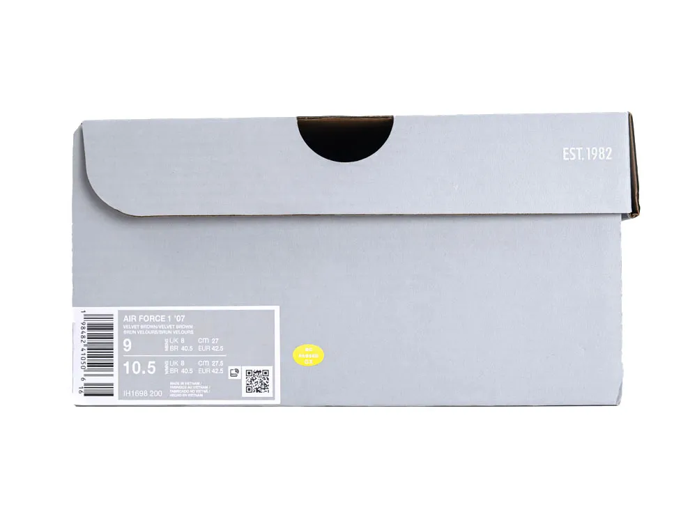 Gray cardboard shoe box with a label, featuring size and model details.