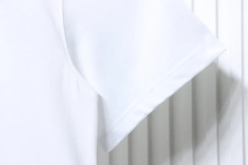 Sleeve