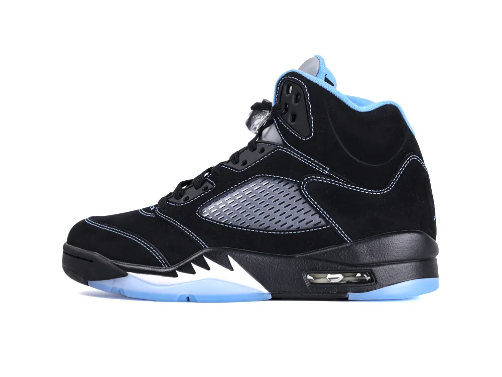 Black and blue sneaker with suede material, mesh panel, and rubber sole.