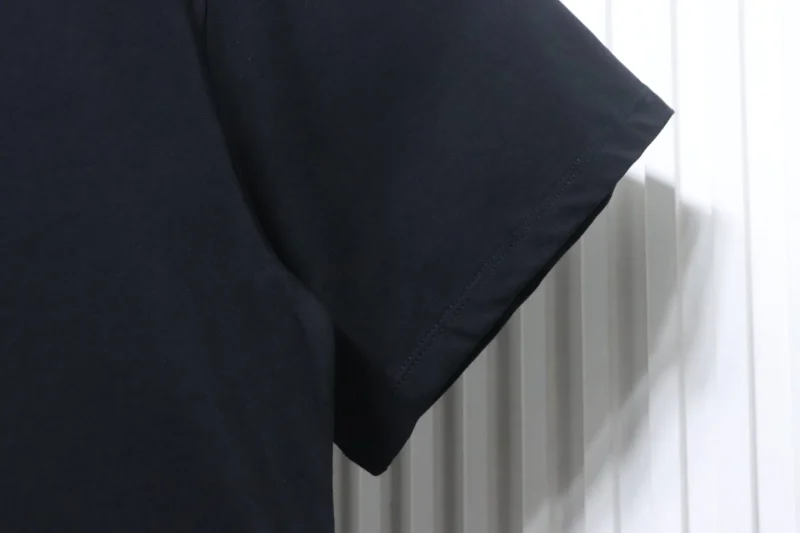 Sleeve