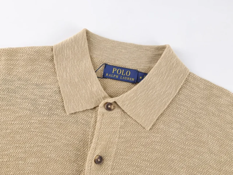 Neckline