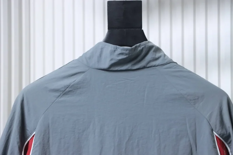 Back Neckline
