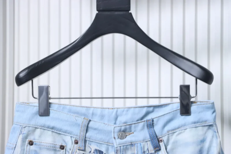 Waistline