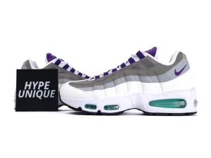Air Max 95 OG Big Bubble Grape Pair Display