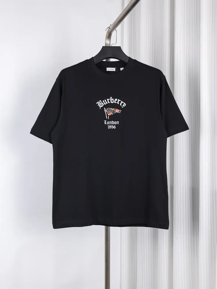 BBR 26 Early Spring Checkered Flag Horse Embroidered T-Shirt Color Black