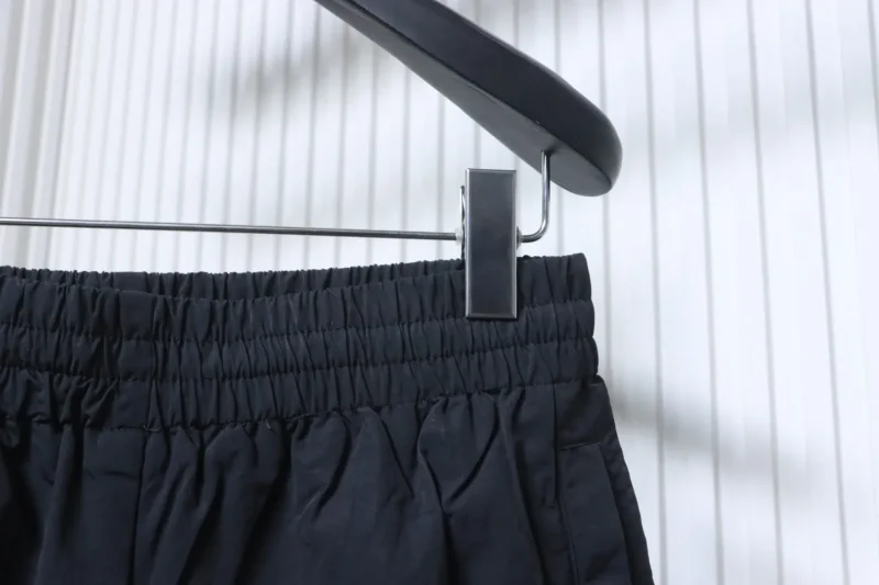 Half View Waistline