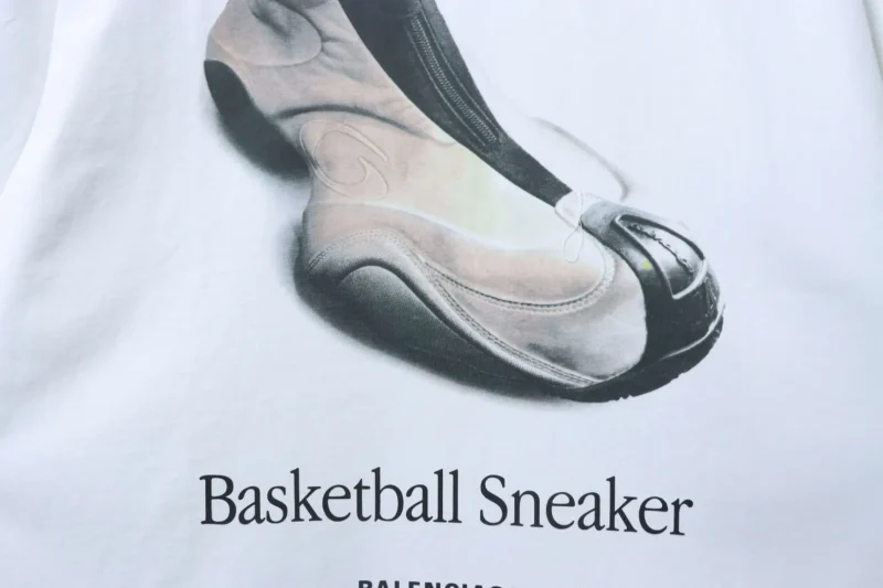 Logo Basketball Sneaker