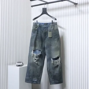 BLCG Hand-Distressed Oil-Wash Baggy Jeans