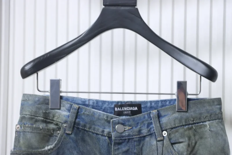 Waistline