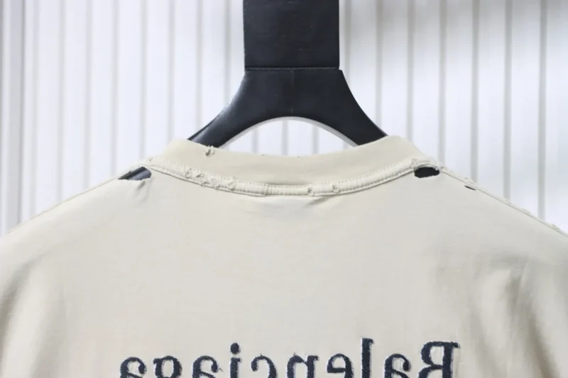 Back Neckline Details