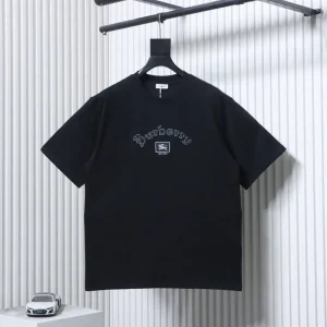 Gothic Embroidered T-Shirt Color Black