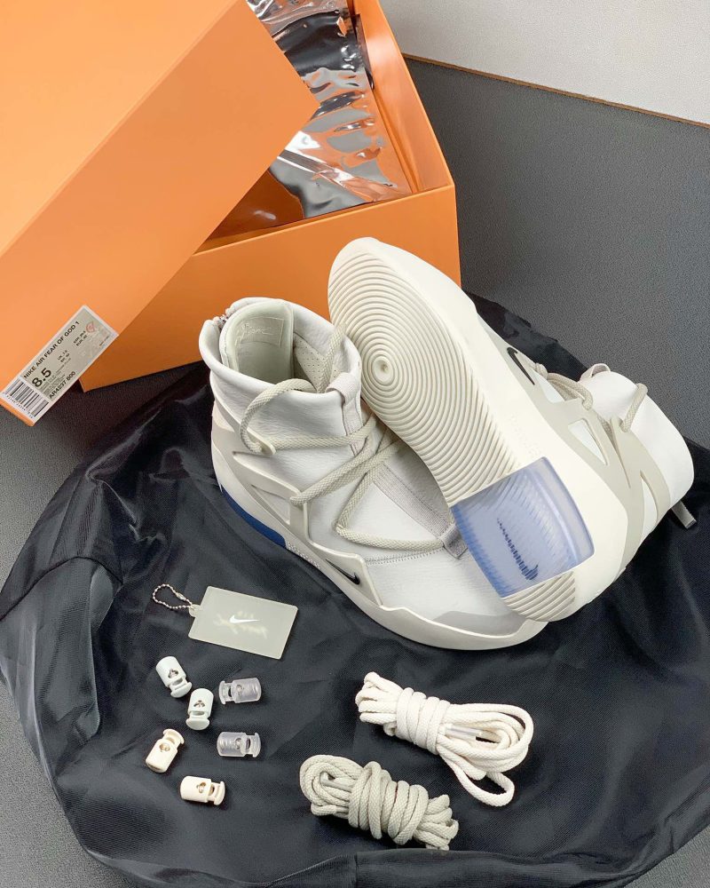 Air Fear Of God 1 Light Bone Box and Accessories