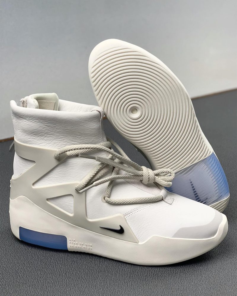 Air Fear Of God 1 Light Bone Side and outsole