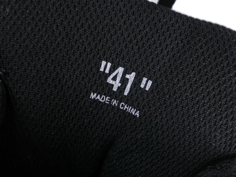Off-White Be Right Back Sneakers White Black Size Label