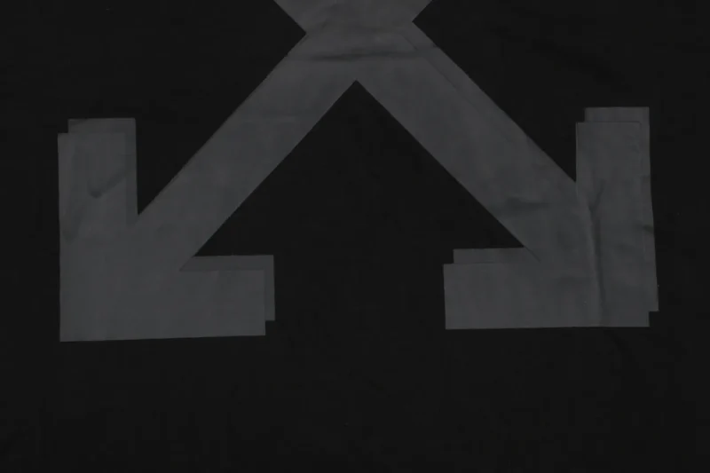 Logo Arrow Print