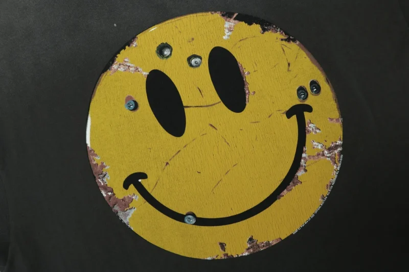 Logo Smiley Face